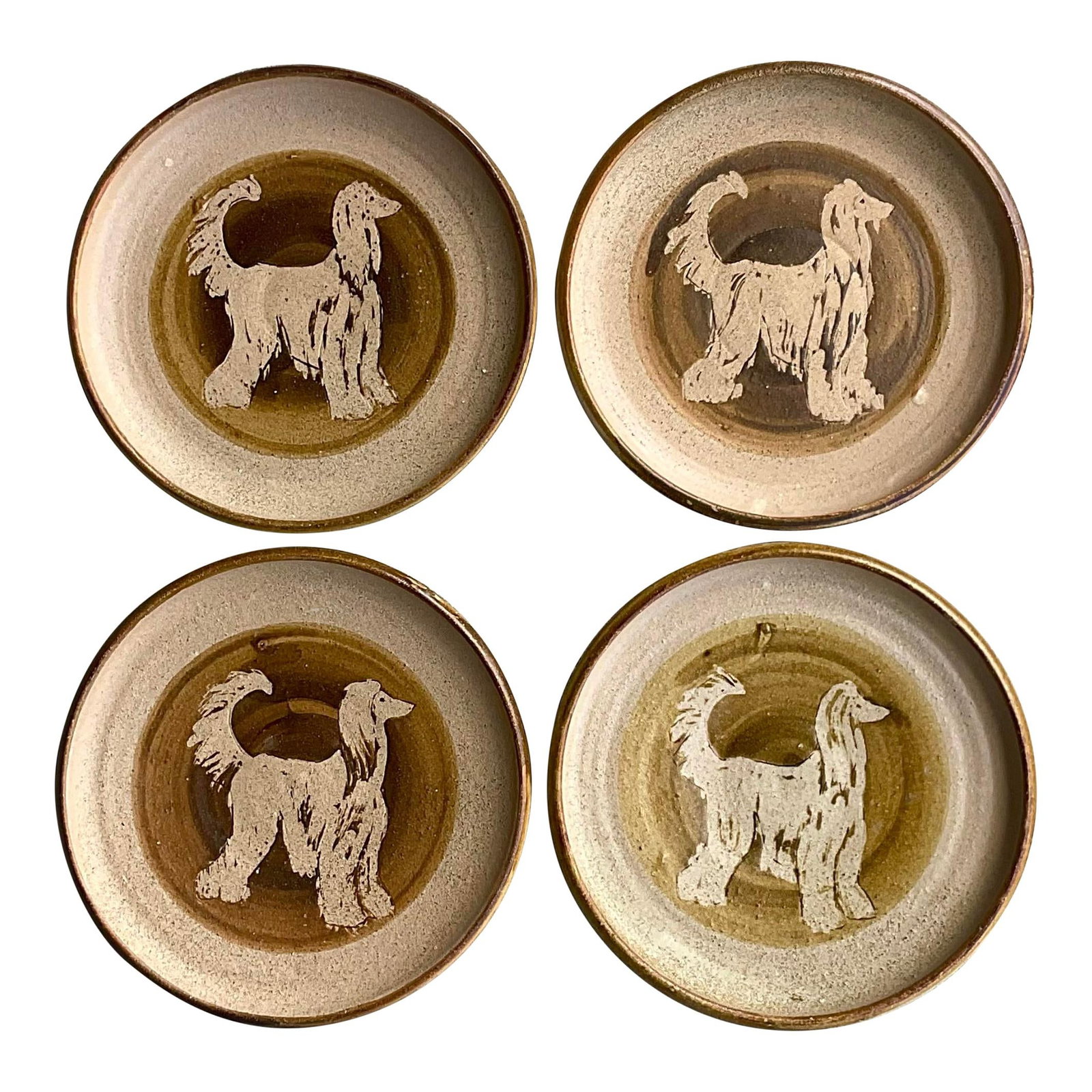 Set of 4 Vintage Studio Pottery Plates with Afghan Dog Design: Set of 4 Vintage Studio Pottery Plates with Afghan Dog Design This exquisite set of four vintage studio pottery plates features a charming Afghan dog design at the center of each piece. Each plate is 