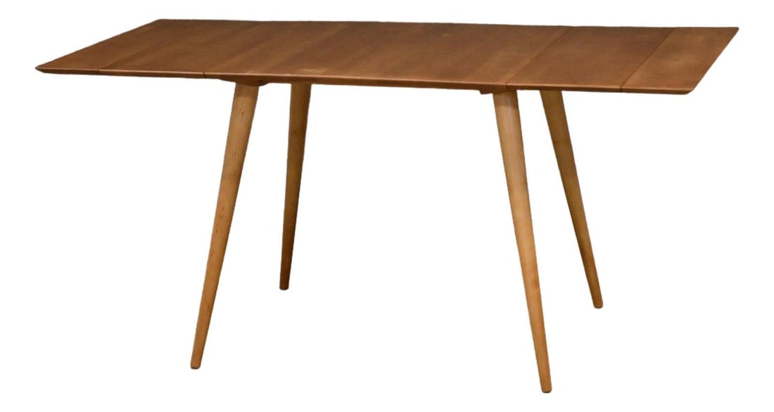 Maple Dining Table by Paul McCobb for Planner Group Mid Century Modern Refinished: Maple Dining Table by Paul McCobb for Planner Group Mid Century Modern Refinished This mid-century modern dining table was designed by Paul McCobb for the Planner Group by Winchendon. Crafted from map
