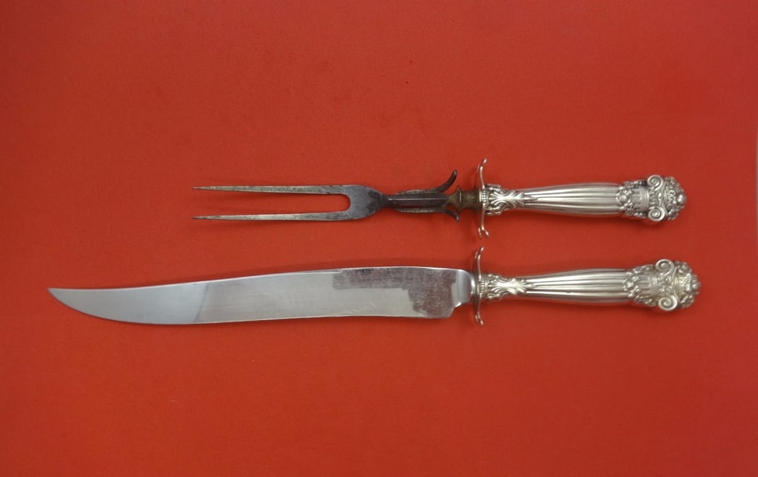 Towle Georgian Sterling Silver 2pc Roast Carving Set Knife Fork: Towle Georgian Sterling Silver 2pc Roast Carving Set Knife Fork Enhance your dining experience with this exquisite 2-piece Roast Carving Set from Towle, featuring the elegant Georgian pattern. Crafted