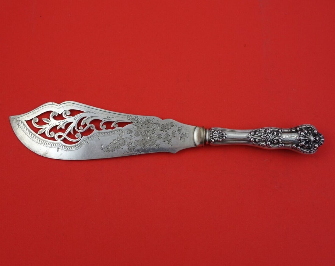 Dominick & Haff New King Sterling Silver Fish Server 11.25 inches: Dominick & Haff New King Sterling Silver Fish Server 11.25 inches This exquisite fish server from the New King pattern by Dominick & Haff is crafted from sterling silver, featuring a hollow handle and