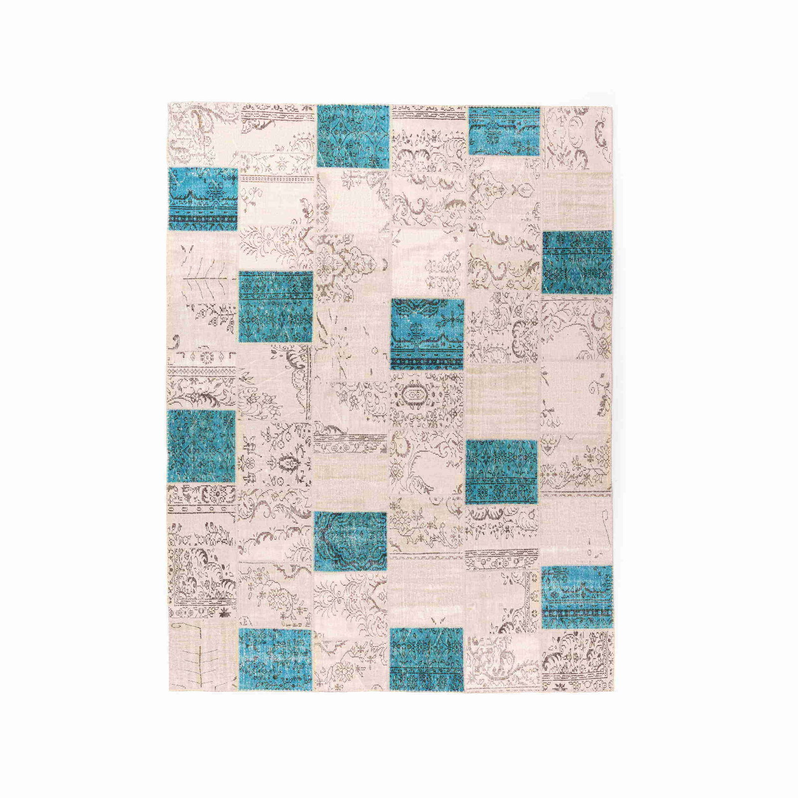 Authentic Handmade Patchwork Wool Carpet 118.1 x 157.5 Inches: Authentic Handmade Patchwork Wool Carpet 118.1 x 157.5 Inches Experience the charm of this Authentic Handmade Patchwork Carpet, crafted from high-quality wool on wool. Designed with meticulous attenti