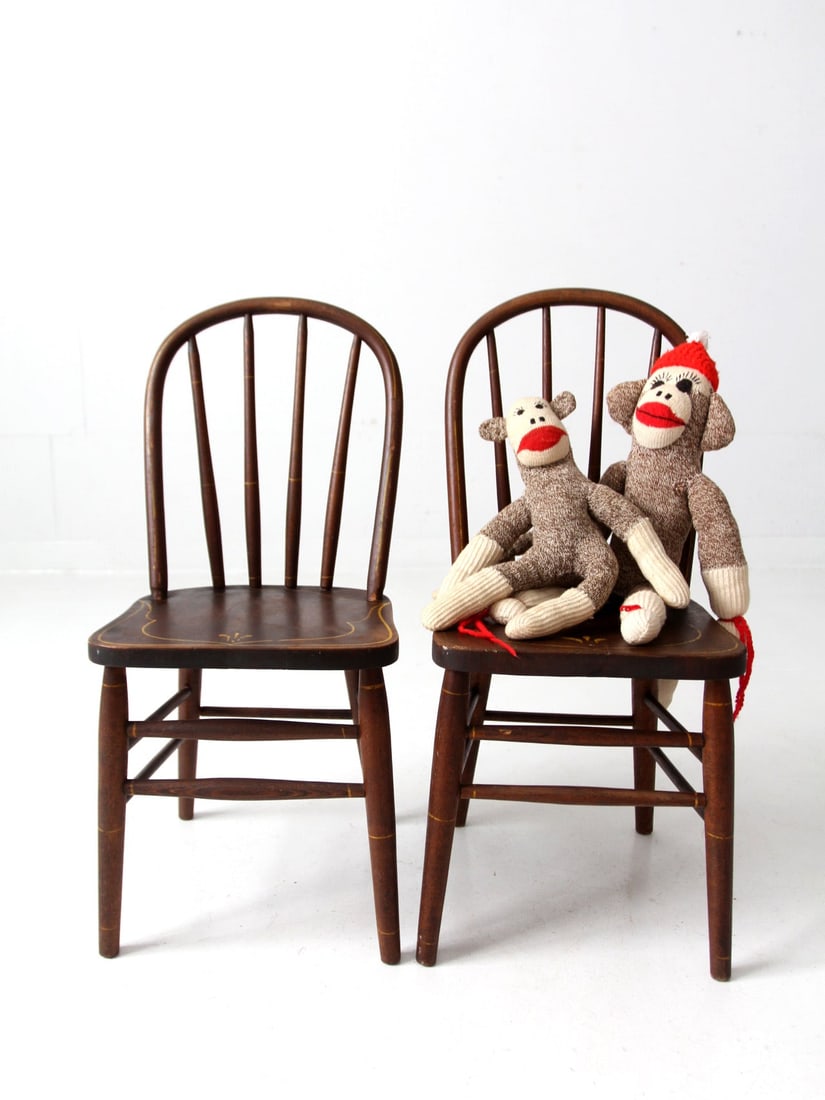 Antique Webster Mfg Co Windsor Children's Chair Pair with Yellow Accents: Antique Webster Mfg Co Windsor Children's Chair Pair with Yellow Accents This charming pair of early 20th century antique children's chairs by Webster Mfg. Co. features a delightful Windsor style with