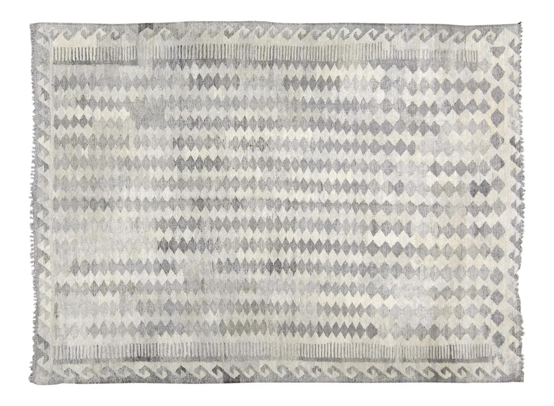 Afghan Maimana Tribal Kilim Rug Handwoven Organic Wool 5'2" x 7': Afghan Maimana Tribal Kilim Rug Handwoven Organic Wool 5'2" x 7' This vintage Afghan Maimana kilim is a hand-woven tribal rug crafted from organic wool and features natural colors with a geometric pat