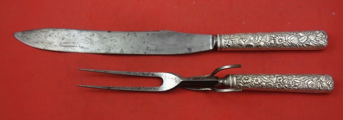 Towle Arlington Sterling Silver Carving Set 2-Piece Knife 13.5": Towle Arlington Sterling Silver Carving Set 2-Piece Knife 13.5" Elevate your dining experience with this exquisite 2-piece roast carving set from the Arlington pattern by Towle. Crafted from sterling 