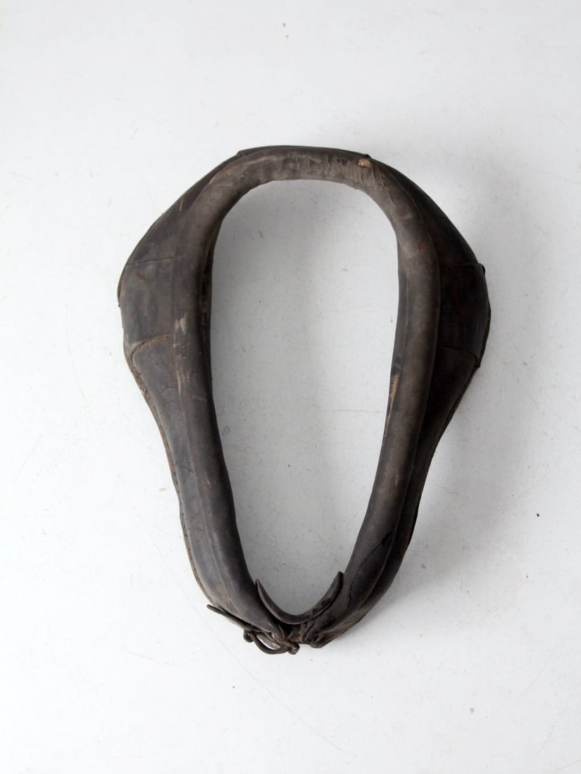 Antique Draft Horse Collar Heavy Black Leather 26 Inch (1 of 12)