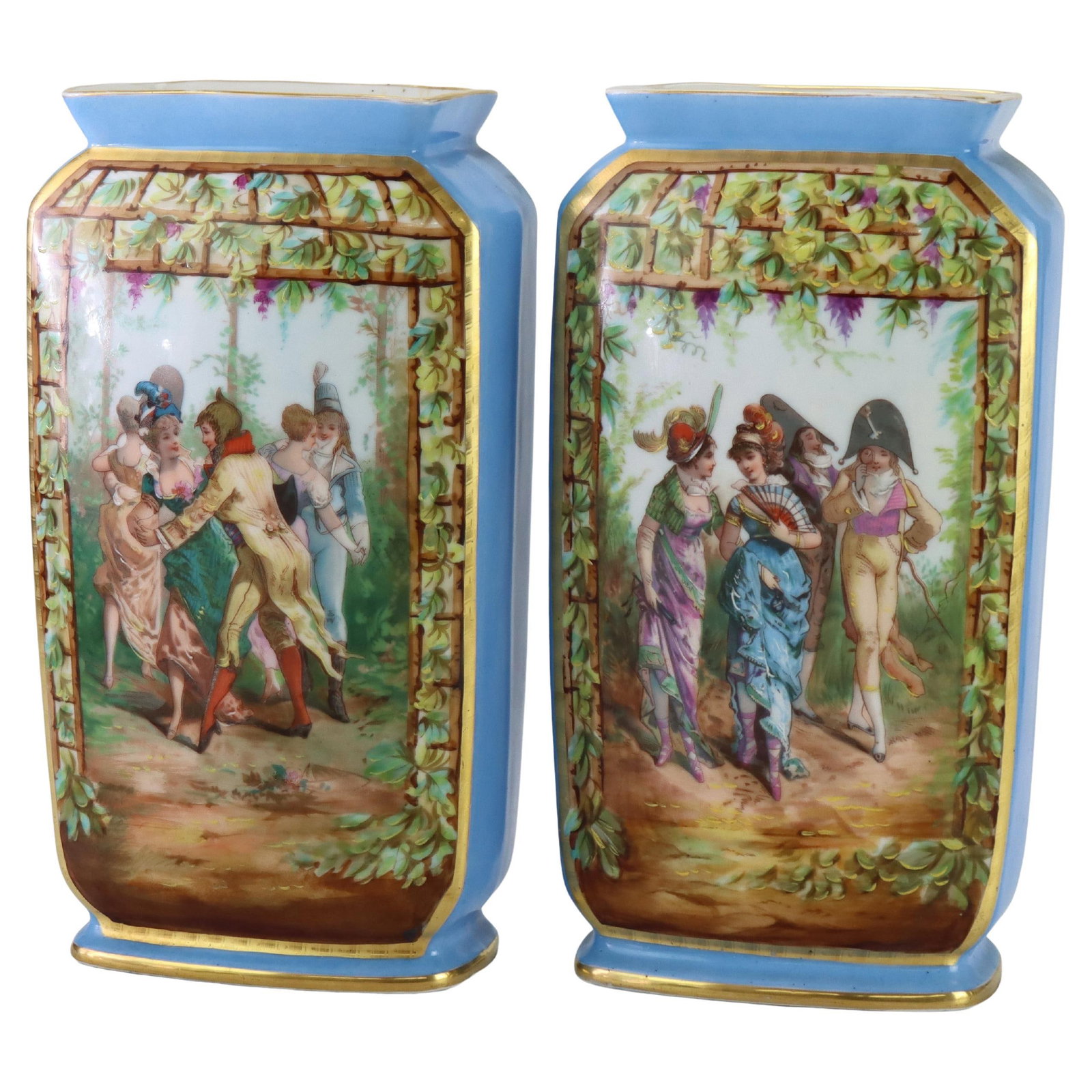 Set of 2 Old Paris Porcelain Vases With Hand Painted Genre Scenes c1890 (1 of 7)