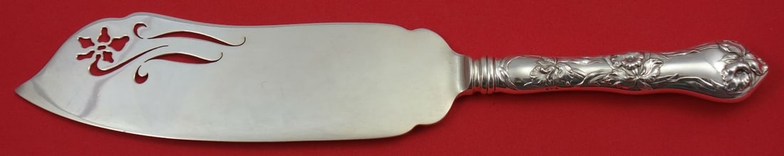 Reed & Barton Les Cinq Fleurs Sterling Ice Cream Slice 11.5" Pierced Floral Design: Reed & Barton Les Cinq Fleurs Sterling Ice Cream Slice 11.5" Pierced Floral Design Discover the elegance of the Les Cinq Fleurs ice cream slice by Reed & Barton. Crafted from sterling silver, this exq