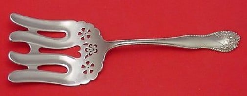 Gorham Lancaster Sterling Silver Asparagus Fork 9.5 Inch Serving Utensil: Gorham Lancaster Sterling Silver Asparagus Fork 9.5 Inch Serving Utensil This exquisite serving fork features the Lancaster pattern by Gorham, crafted from high-quality sterling silver. Measuring 9 1/