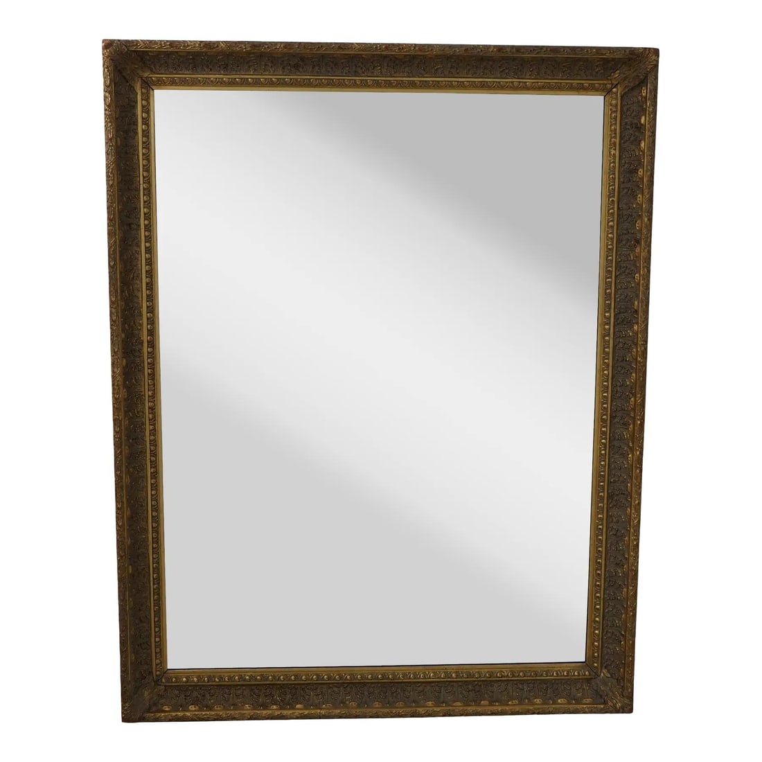 Large Ornate Gold Finish Rectangular Mirror 55x43.5: Large Ornate Gold Finish Rectangular Mirror 55x43.5 This large rectangular framed mirror features a striking gold finish and showcases quality construction, making it an impressive addition to any spa