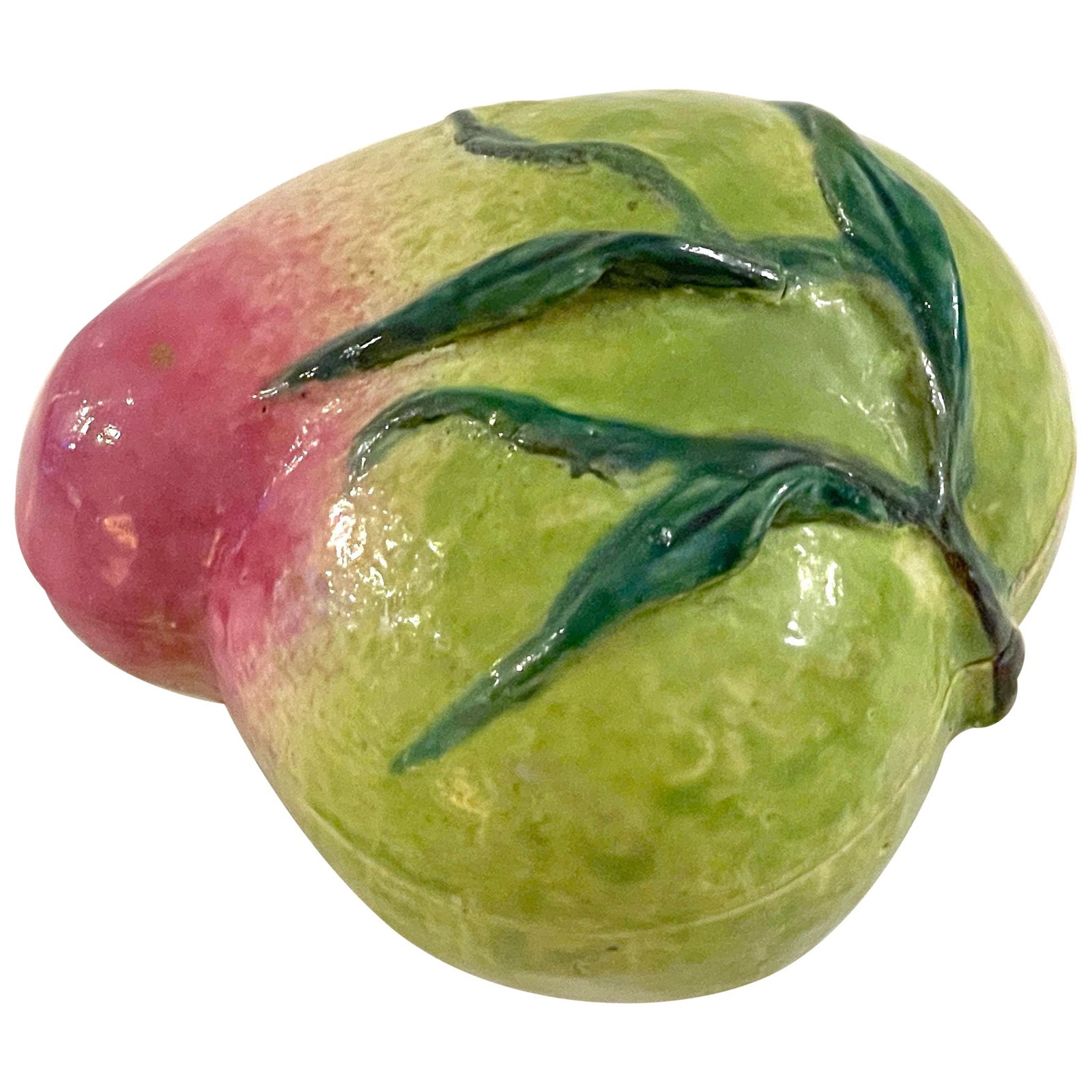 Rare Famille Rose Chinese Export Peach Box Late 19th Century: Rare Famille Rose Chinese Export Peach Box Late 19th Century This exquisite Chinese Export Famille Rose Diminutive Altar Fruit 'Peach' Box is a rare find from the late 19th century. Crafted in the lat