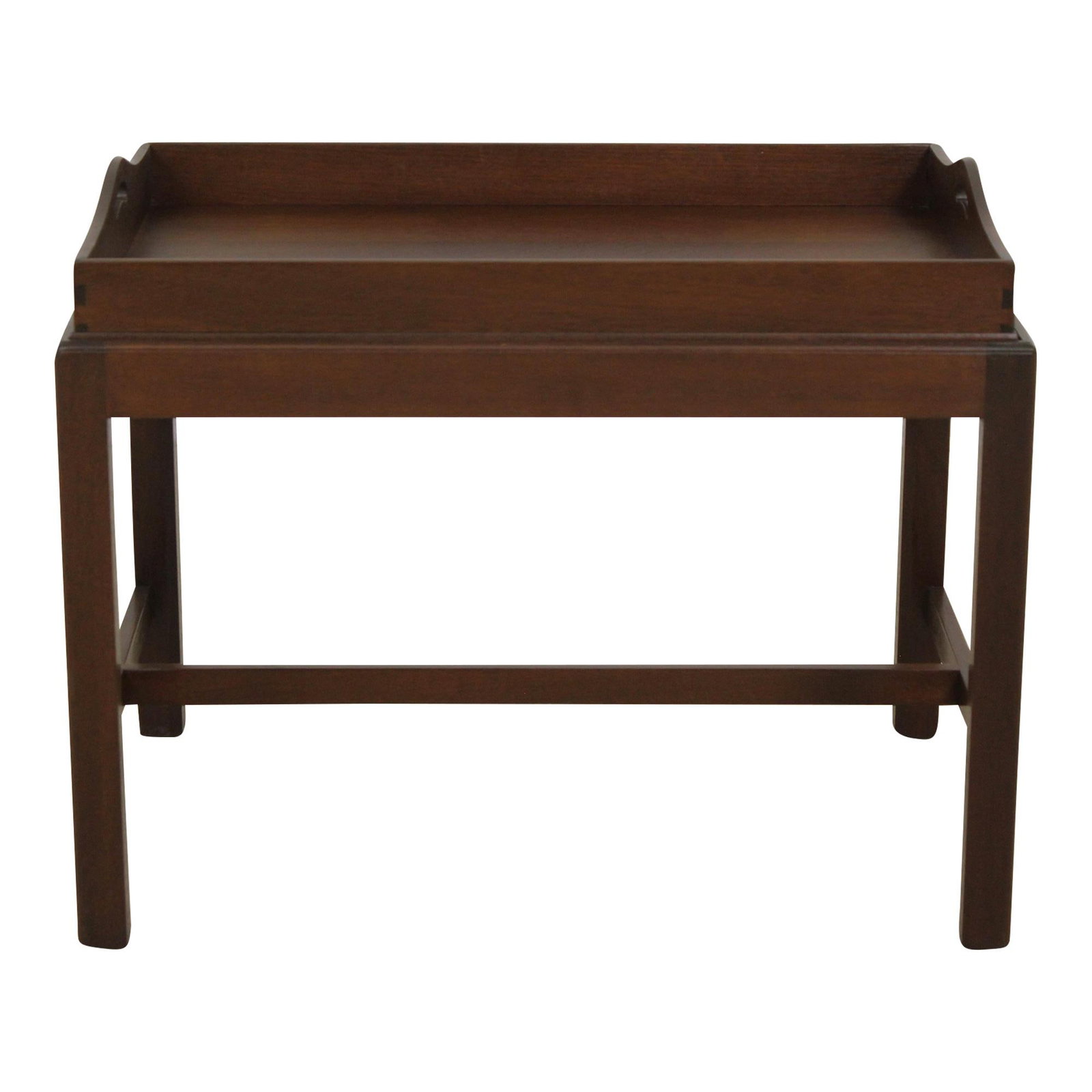 Chippendale Style Mahogany Tray Top Coffee Table 40 Years Old: Chippendale Style Mahogany Tray Top Coffee Table 40 Years Old This exquisite Chippendale Style Coffee Table boasts a solid mahogany construction and features a beautifully dovetailed removable tray to