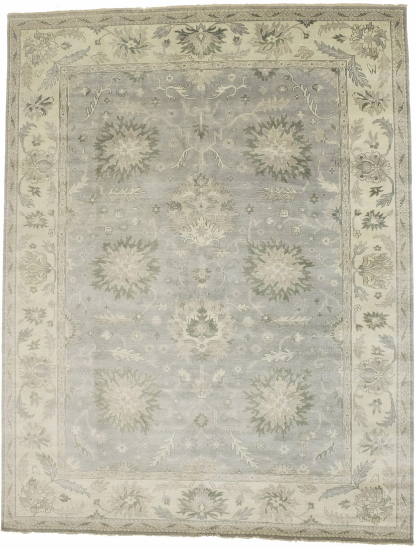 Muted Osh Chobi Peshawar 9x12 Handmade Wool Area Rug Floral Design: Muted Osh Chobi Peshawar 9x12 Handmade Wool Area Rug Floral Design Enhance your living space with this exquisite Muted Osh Chobi Peshawar vintage-style area rug. Measuring 9'0" x 11'9", this handmade 