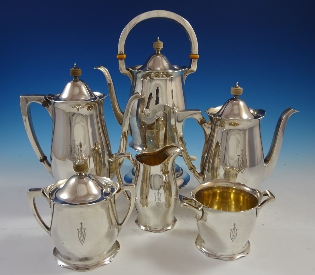 Wallace Antique Sterling Silver 6-Piece Tea Set #3370: Wallace Antique Sterling Silver 6-Piece Tea Set #3370 Discover the timeless elegance of this Antique by Wallace Sterling Silver Tea Set, consisting of six exquisite pieces crafted between 1900 and 194