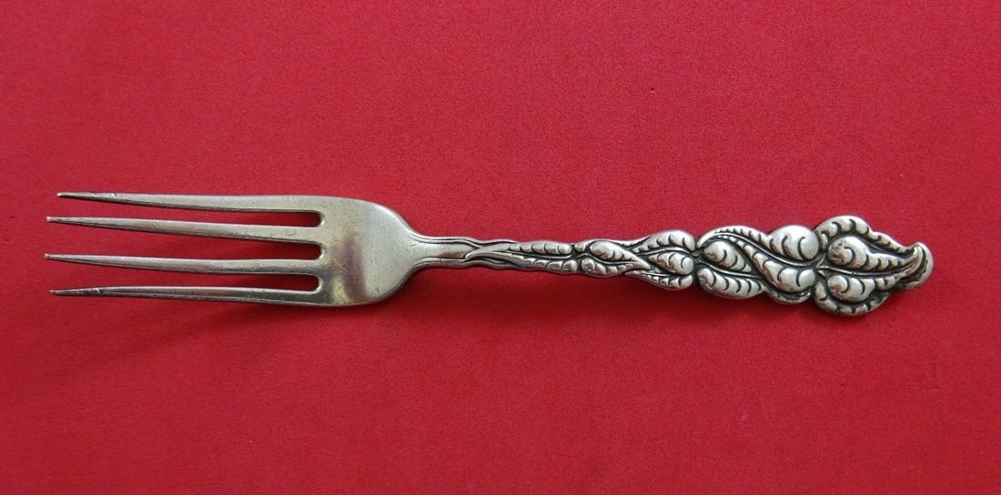 Tiffany and Co Ailanthus Sterling Silver Breakfast Fork 6" Monogrammed: Tiffany and Co Ailanthus Sterling Silver Breakfast Fork 6" Monogrammed Presenting a stunning Ailanthus breakfast fork by Tiffany & Co., crafted from premium sterling silver. This exquisite piece dates
