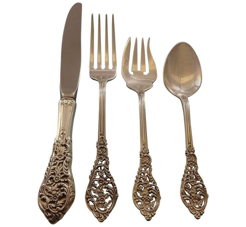 Reed and Barton Florentine Lace Sterling Silver Flatware Set 24 Pcs with Storage Caddy: Reed and Barton Florentine Lace Sterling Silver Flatware Set 24 Pcs with Storage Caddy Enhance your dining experience with the Florentine Lace Sterling Silver Flatware Set by Reed and Barton. This ele