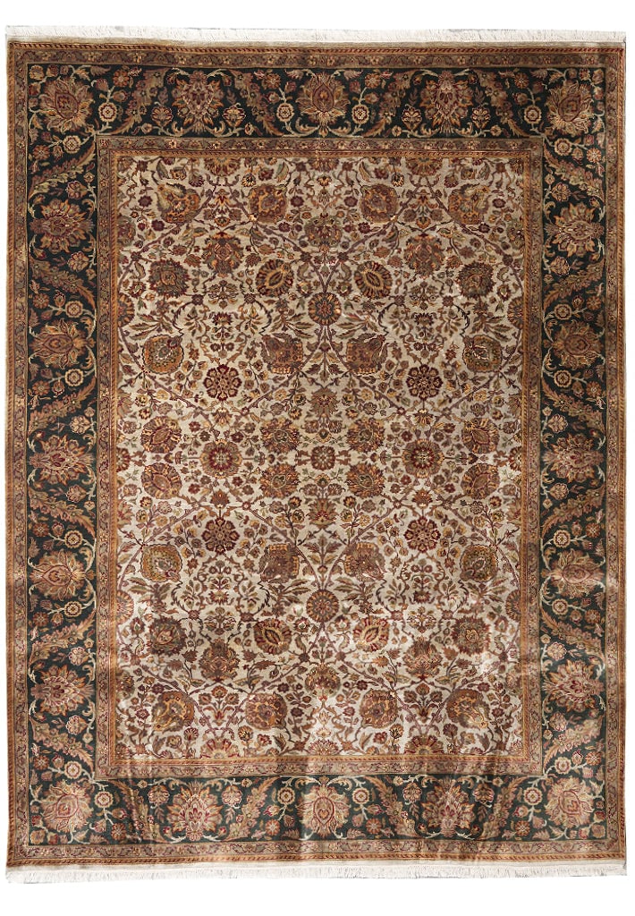 Handmade Jaipur Wool Transitional Rug 9 x 12 Ivory Green Burgundy: Handmade Jaipur Wool Transitional Rug 9 x 12 Ivory Green Burgundy Free continental US Shipping This 9 x 12 handmade Jaipur area rug features a transitional pattern in ivory, emerald green, and burgund