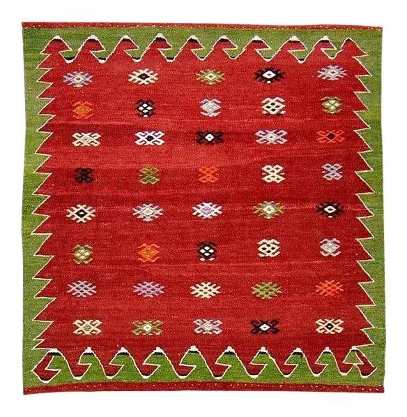 Fine Weave Anatolian Kilim Rug in Red Organic Wool 3'6 x 3'6: Fine Weave Anatolian Kilim Rug in Red Organic Wool 3'6 x 3'6 This vintage Turkish Anatolian kilim features a hand-knotted, fine weave crafted from organic wool and showcases natural colors with a domi
