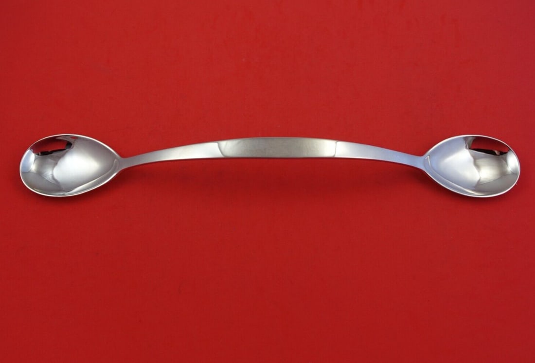 Wiener Silber Futurum Sterling Silver Double Ended Spoon 13": Wiener Silber Futurum Sterling Silver Double Ended Spoon 13" Experience the elegance of the Futurum pattern with this exquisite double-ended dinner spoon crafted from sterling silver (.925) by Wiener 