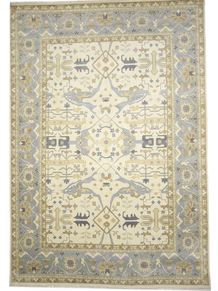 12x18 ft Handmade Oushak Floral Design Wool Area Rug: 12x18 ft Handmade Oushak Floral Design Wool Area Rug Enhance your living space with this stunning 12'3" x 17'8" Extra Large Handmade Oushak Oriental Rug featuring a beautiful floral design. Crafted in