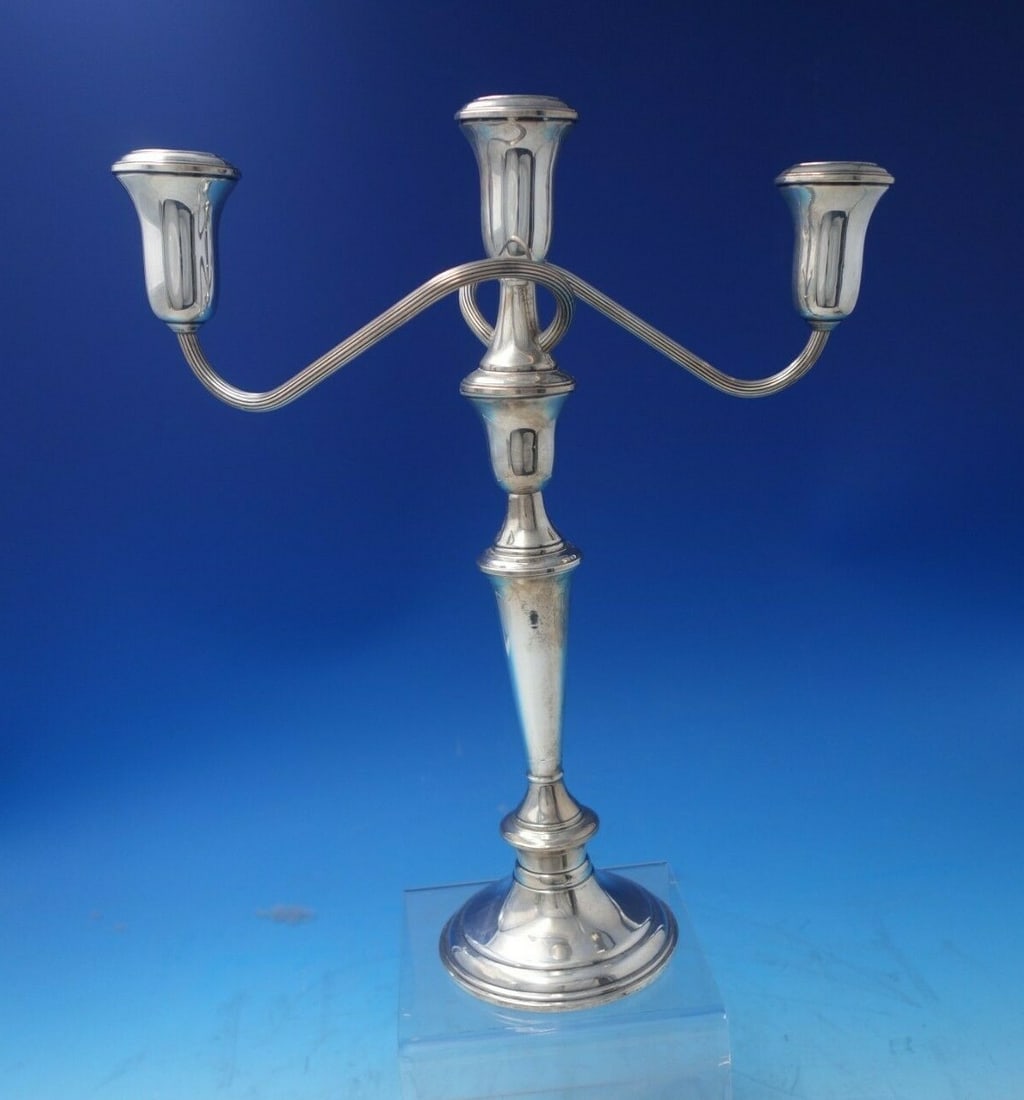 Reed and Barton Pointed Antique Sterling Silver Candelabra 13 Inch: Reed and Barton Pointed Antique Sterling Silver Candelabra 13 Inch Discover the elegance of this Pointed Antique Candelabra by Reed and Barton, crafted from high-quality sterling silver. This impressi
