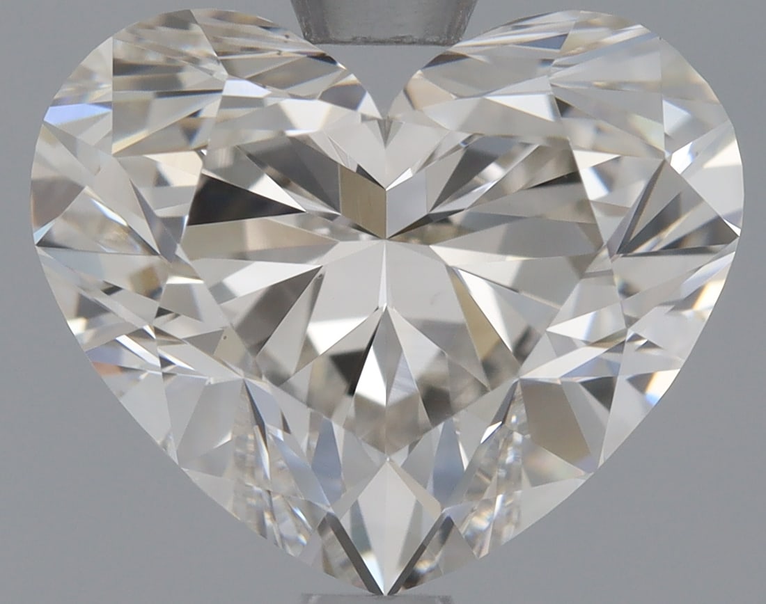 Loose Diamond - HEART 1.7ct I VS1: Loose Diamond - HEART 1.7ct I VS1 Source: Natural Mined Diamond Shape: HEART Carats: 1.7 Color: I Clarity: VS1 Certification: GIA Condition: Pre-Owned PLEASE NOTE: Framed, Large, or heavy items do not