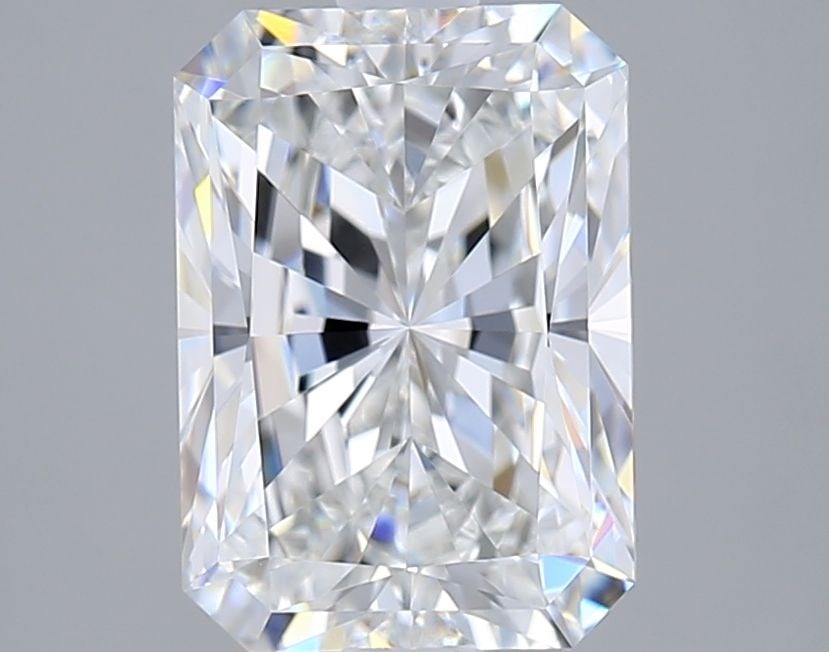 Loose Diamond - RADIANT 2.05ct E VVS1: Loose Diamond - RADIANT 2.05ct E VVS1 Source: This is a real non-mined Diamond that has been grown in a lab Shape: RADIANT Carats: 2.05 Color: E Clarity: VVS1 Certification: IGI Video: