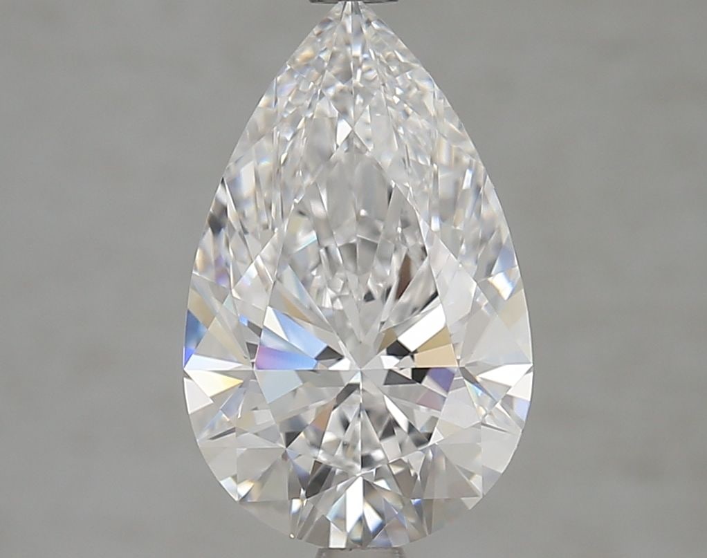 Loose Diamond - PEAR 3.2ct D VVS2: Loose Diamond - PEAR 3.2ct D VVS2 Source: This is a real non-mined Diamond that has been grown in a lab Shape: PEAR Carats: 3.2 Color: D Clarity: VVS2 Certification: GIA Video: