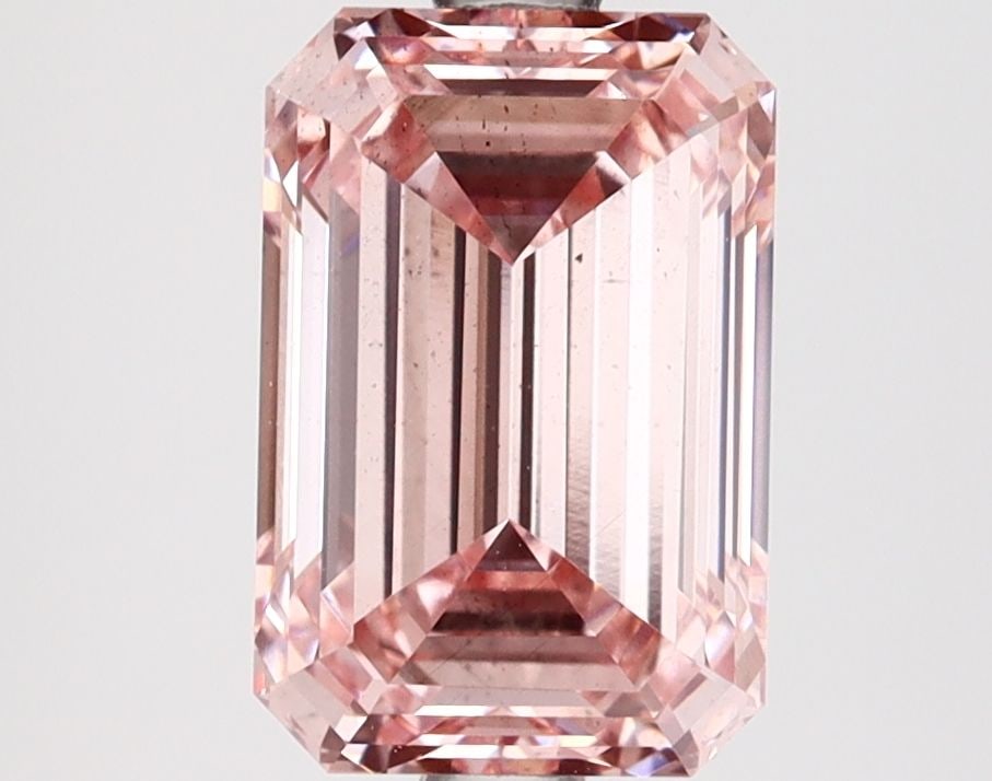 Loose Diamond - EMERALD 2.64ct Fancy Intense Pink SI1: Loose Diamond - EMERALD 2.64ct Fancy Intense Pink SI1 Source: This is a real non-mined Diamond that has been grown in a lab Shape: EMERALD Carats: 2.64 Color: Fancy Intense Pink Certification: IGI Vid