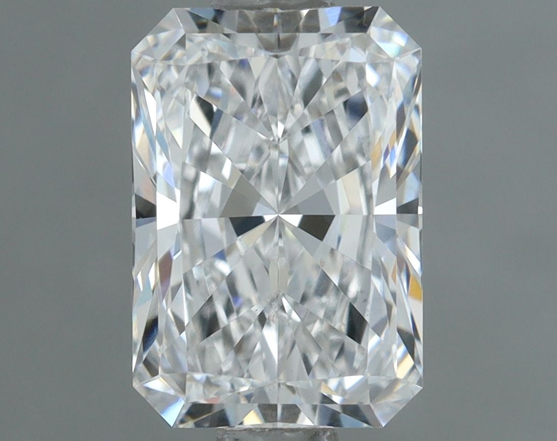 Loose Diamond - RADIANT 1.06ct E VS1: Loose Diamond - RADIANT 1.06ct E VS1 Source: This is a real non-mined Diamond that has been grown in a lab Shape: RADIANT Carats: 1.06 Color: E Clarity: VS1 Certification: IGI Video: