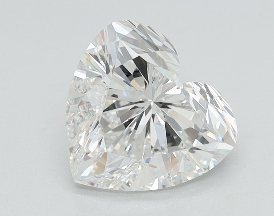 Loose Diamond - HEART 1.61ct E VVS1: Loose Diamond - HEART 1.61ct E VVS1 Source: This is a real non-mined Diamond that has been grown in a lab Shape: HEART Carats: 1.61 Color: E Clarity: VVS1 Certification: IGI Condition: Pre-Owned PLEAS