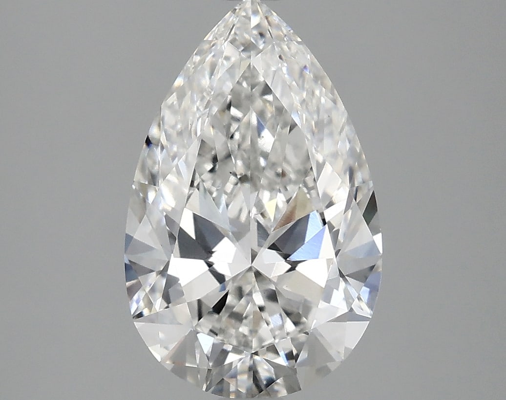 Loose Diamond - PEAR 2.41ct E VS2: Loose Diamond - PEAR 2.41ct E VS2 Source: This is a real non-mined Diamond that has been grown in a lab Shape: PEAR Carats: 2.41 Color: E Clarity: VS2 Certification: IGI Condition: Pre-Owned PLEASE NO