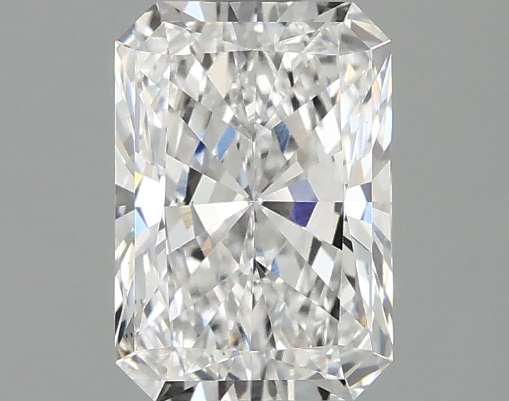 Loose Diamond - RADIANT 1.58ct D VS2: Loose Diamond - RADIANT 1.58ct D VS2 Source: This is a real non-mined Diamond that has been grown in a lab Shape: RADIANT Carats: 1.58 Color: D Clarity: VS2 Certification: IGI Condition: Pre-Owned PLE