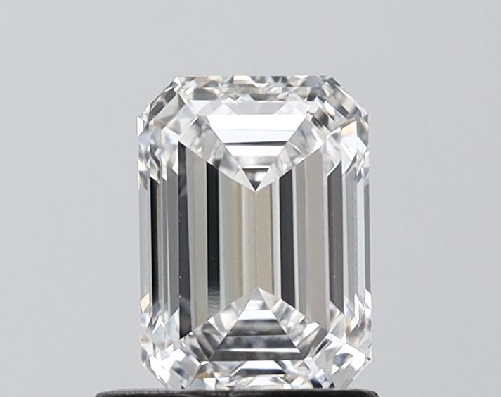 Loose Diamond - EMERALD 1.05ct D VVS2: Loose Diamond - EMERALD 1.05ct D VVS2 Source: This is a real non-mined Diamond that has been grown in a lab Shape: EMERALD Carats: 1.05 Color: D Clarity: VVS2 Certification: IGI Video: