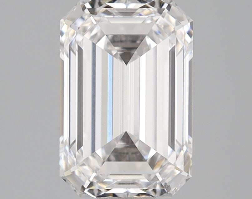 Loose Diamond - EMERALD 2.09ct D VVS2: Loose Diamond - EMERALD 2.09ct D VVS2 Source: This is a real non-mined Diamond that has been grown in a lab Shape: EMERALD Carats: 2.09 Color: D Clarity: VVS2 Certification: IGI Video: