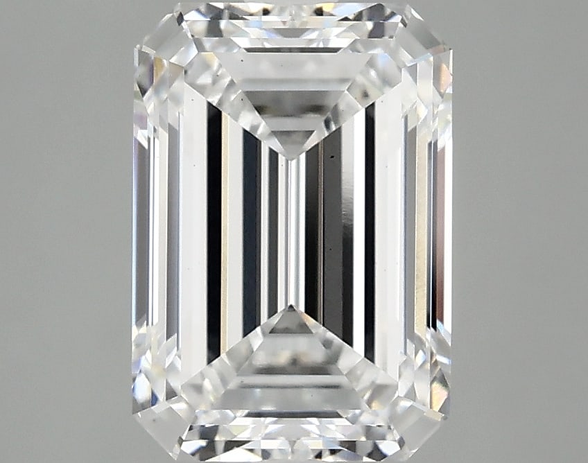 Loose Diamond - EMERALD 2.92ct D VS2: Loose Diamond - EMERALD 2.92ct D VS2 Source: This is a real non-mined Diamond that has been grown in a lab Shape: EMERALD Carats: 2.92 Color: D Clarity: VS2 Certification: IGI Condition: Pre-Owned PLE