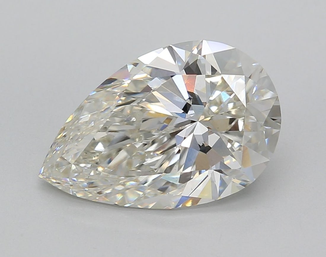 Loose Diamond - PEAR 4.02ct G VS2: Loose Diamond - PEAR 4.02ct G VS2 Source: This is a real non-mined Diamond that has been grown in a lab Shape: PEAR Carats: 4.02 Color: G Clarity: VS2 Certification: NONE Video: