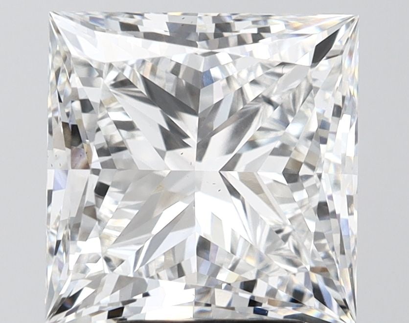 Loose Diamond - PRINCESS 5.03ct E VS1: Loose Diamond - PRINCESS 5.03ct E VS1 Source: This is a real non-mined Diamond that has been grown in a lab Shape: PRINCESS Carats: 5.03 Color: E Clarity: VS1 Certification: IGI Video: