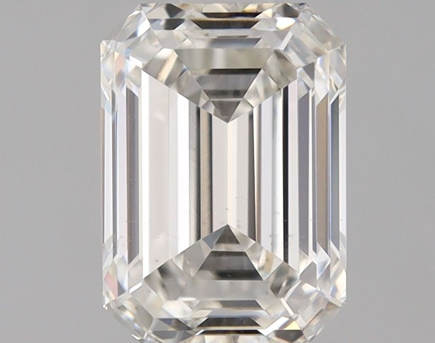Loose Diamond - EMERALD 1.21ct H VS1: Loose Diamond - EMERALD 1.21ct H VS1 Source: This is a real non-mined Diamond that has been grown in a lab Shape: EMERALD Carats: 1.21 Color: H Clarity: VS1 Certification: IGI Video: