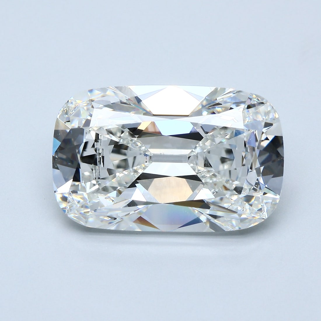 Loose Diamond - OLD MINER 10.04ct F VVS2: Loose Diamond - OLD MINER 10.04ct F VVS2 Source: This is a real non-mined Diamond that has been grown in a lab Shape: OLD MINER Carats: 10.04 Color: F Clarity: VVS2 Certification: IGI Condition: Pre-O