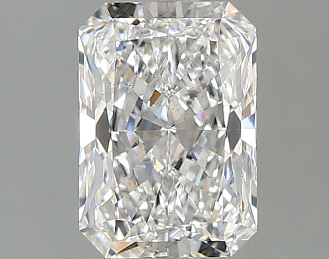 Loose Diamond - RADIANT 1.58ct E VS1: Loose Diamond - RADIANT 1.58ct E VS1 Source: This is a real non-mined Diamond that has been grown in a lab Shape: RADIANT Carats: 1.58 Color: E Clarity: VS1 Certification: IGI Condition: Pre-Owned PLE