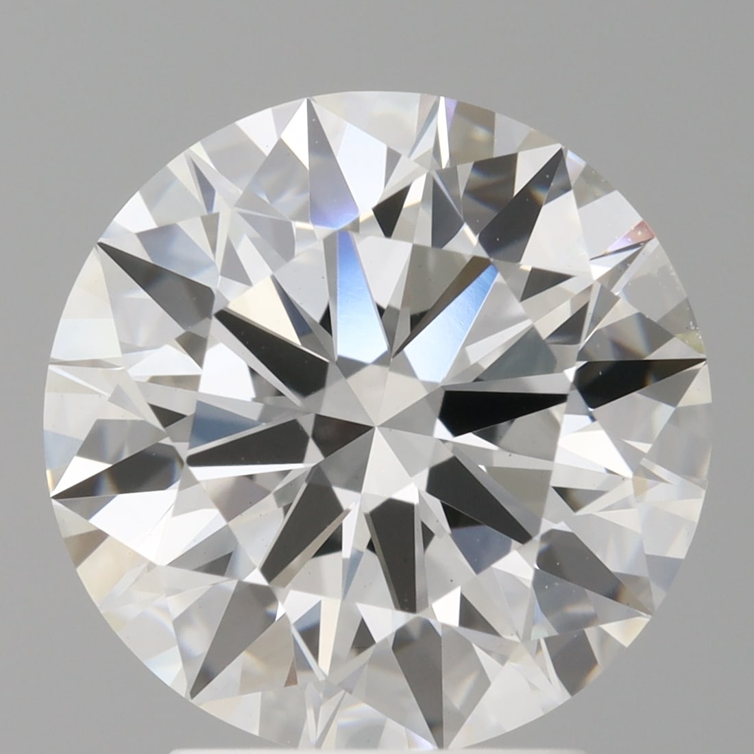 Loose Diamond - Round 3.1ct D VS1: Loose Diamond - Round 3.1ct D VS1 Source: This is a real non-mined Diamond that has been grown in a lab Shape: Round Carats: 3.1 Color: D Clarity: VS1 Certification: IGI Condition: Pre-Owned PLEASE NO