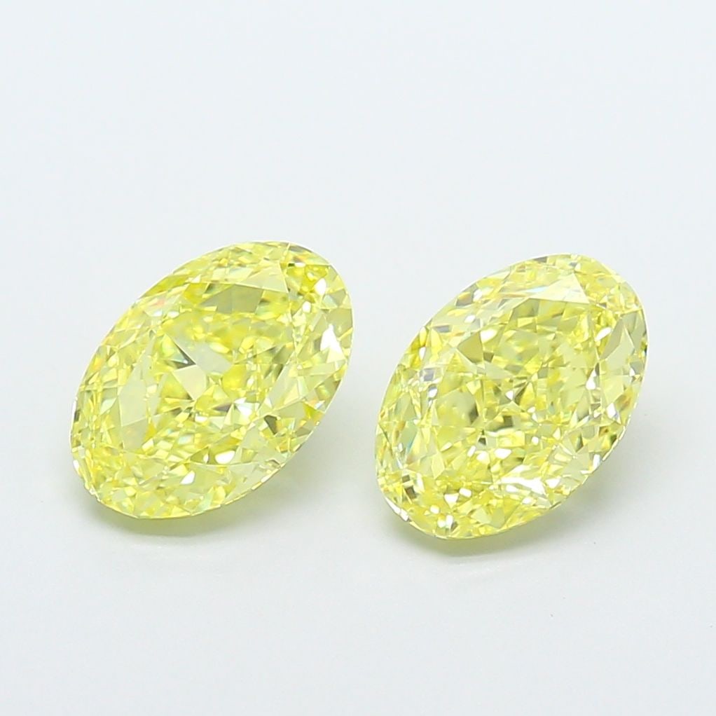 Loose Diamond - OVAL 1.68ct Fancy Intense Yellow VVS2: Loose Diamond - OVAL 1.68ct Fancy Intense Yellow VVS2 Source: This is a real non-mined Diamond that has been grown in a lab Shape: OVAL Carats: 1.68 Color: Fancy Intense Yellow Certification: IGI Vide