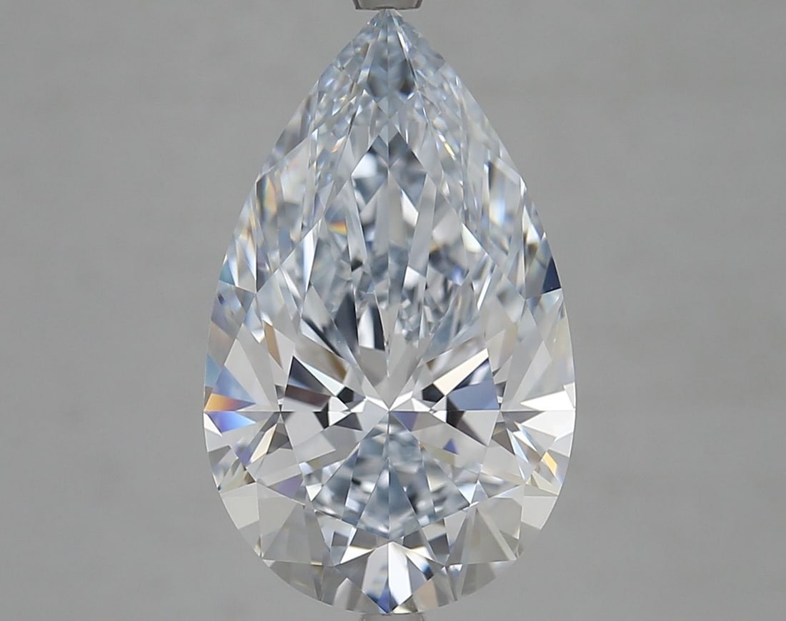 Loose Diamond - PEAR 6.04ct H VS2: Loose Diamond - PEAR 6.04ct H VS2 Source: This is a real non-mined Diamond that has been grown in a lab Shape: PEAR Carats: 6.04 Color: H Clarity: VS2 Certification: IGI Video: