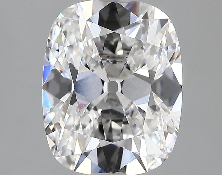 Loose Diamond - CUSHION MODIFIED 3.12ct D VVS2: Loose Diamond - CUSHION MODIFIED 3.12ct D VVS2 Source: This is a real non-mined Diamond that has been grown in a lab Shape: CUSHION MODIFIED Carats: 3.12 Color: D Clarity: VVS2 Certification: IGI Vide