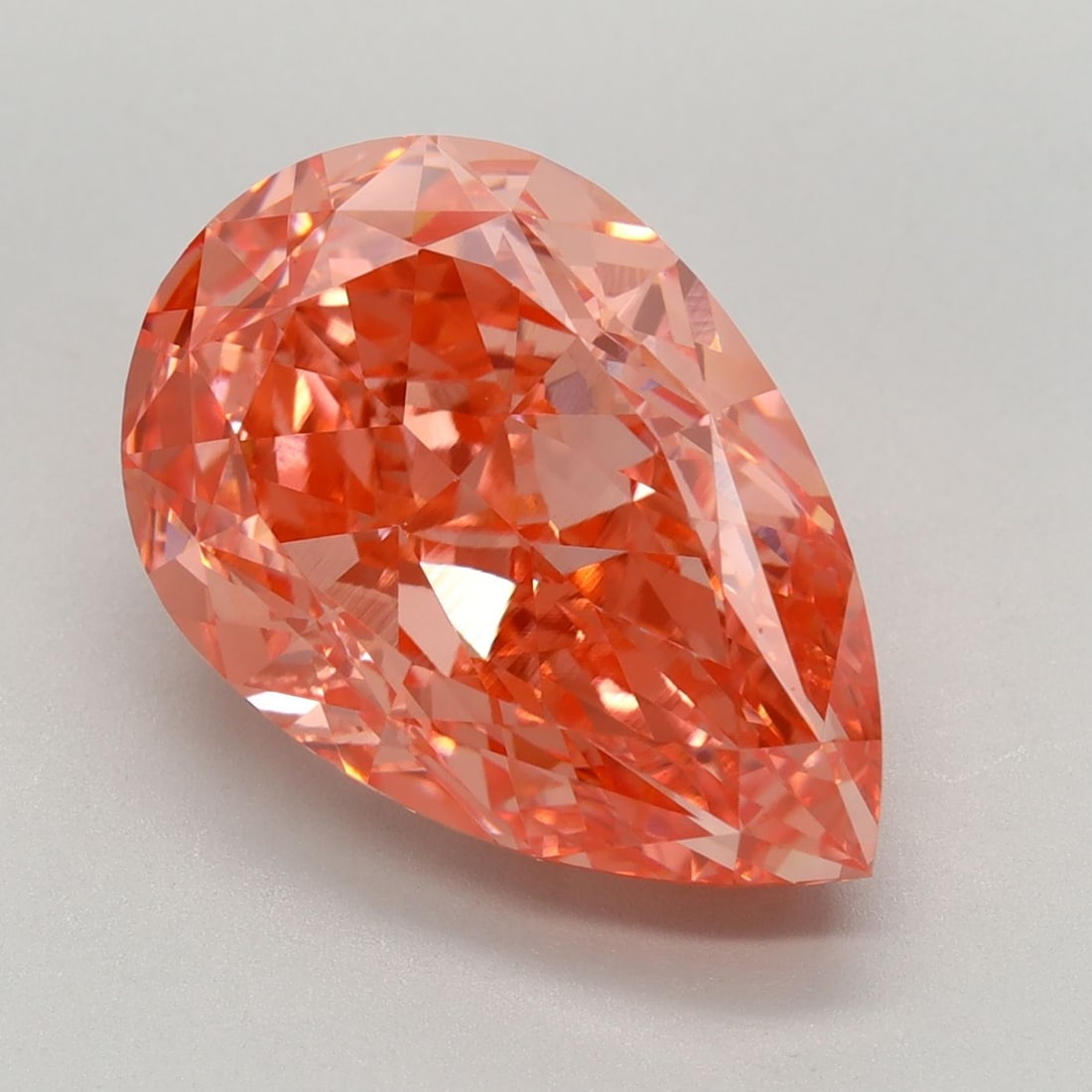 Loose Diamond - PEAR 6.14ct Fancy Vivid Pink VVS2: Loose Diamond - PEAR 6.14ct Fancy Vivid Pink VVS2 Source: This is a real non-mined Diamond that has been grown in a lab Shape: PEAR Carats: 6.14 Color: Fancy Vivid Pink Certification: IGI Video: