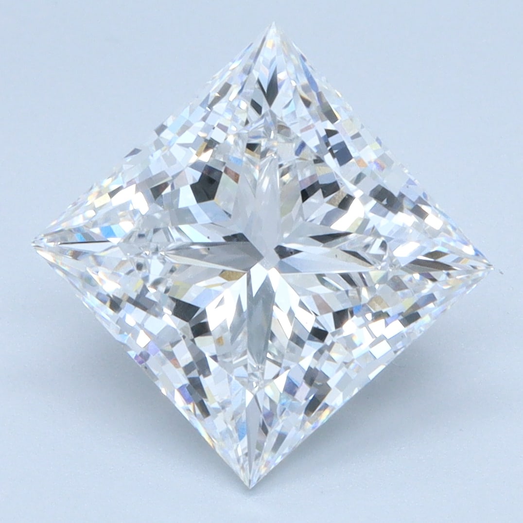 Loose Diamond - PRINCESS 3.59ct D VS2: Loose Diamond - PRINCESS 3.59ct D VS2 Source: This is a real non-mined Diamond that has been grown in a lab Shape: PRINCESS Carats: 3.59 Color: D Clarity: VS2 Certification: IGI Condition: Pre-Owned P