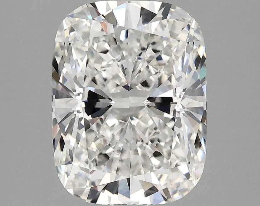 Loose Diamond - CUSHION MODIFIED 2.57ct E VVS2: Loose Diamond - CUSHION MODIFIED 2.57ct E VVS2 Source: This is a real non-mined Diamond that has been grown in a lab Shape: CUSHION MODIFIED Carats: 2.57 Color: E Clarity: VVS2 Certification: IGI Vide