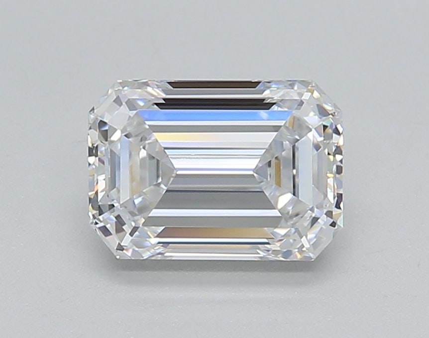 Loose Diamond - EMERALD 1.52ct D VS1: Loose Diamond - EMERALD 1.52ct D VS1 Source: This is a real non-mined Diamond that has been grown in a lab Shape: EMERALD Carats: 1.52 Color: D Clarity: VS1 Certification: NONE PLEASE NOTE: Framed, La
