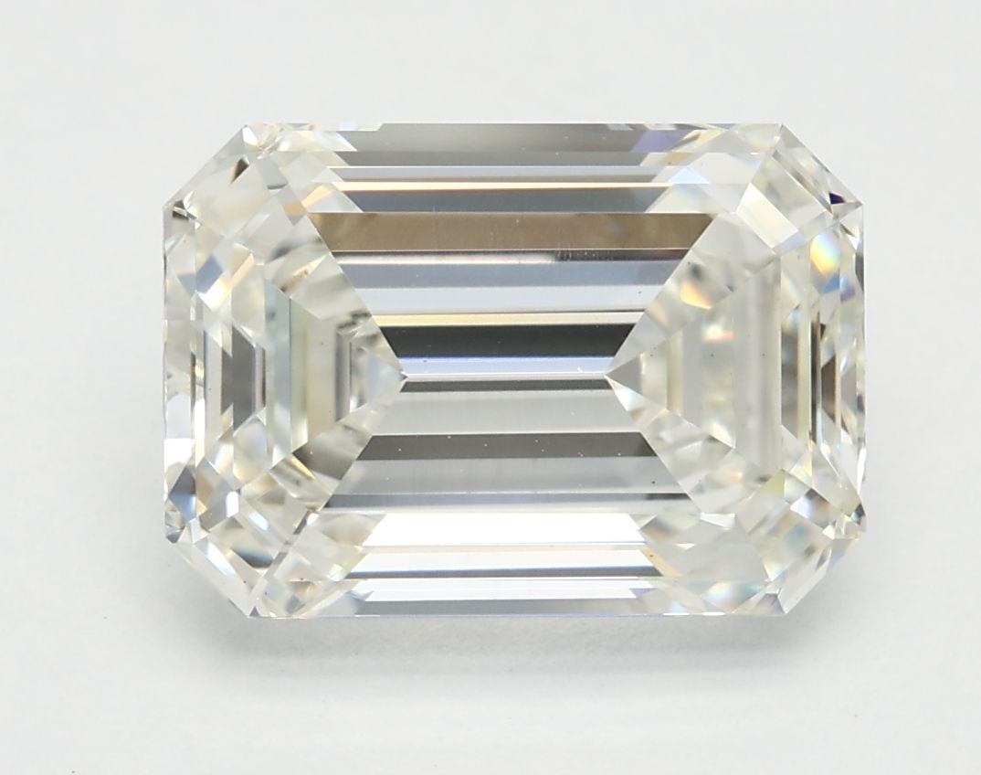 Loose Diamond - EMERALD 3.22ct H VS1: Loose Diamond - EMERALD 3.22ct H VS1 Source: This is a real non-mined Diamond that has been grown in a lab Shape: EMERALD Carats: 3.22 Color: H Clarity: VS1 Certification: IGI Video:
