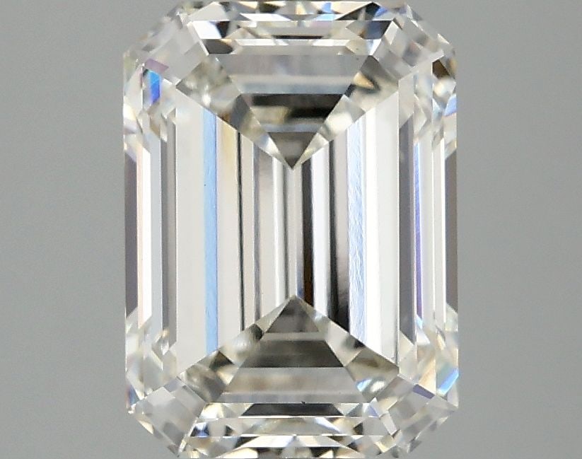 Loose Diamond - EMERALD 3.06ct H VS1: Loose Diamond - EMERALD 3.06ct H VS1 Source: This is a real non-mined Diamond that has been grown in a lab Shape: EMERALD Carats: 3.06 Color: H Clarity: VS1 Certification: IGI Video: